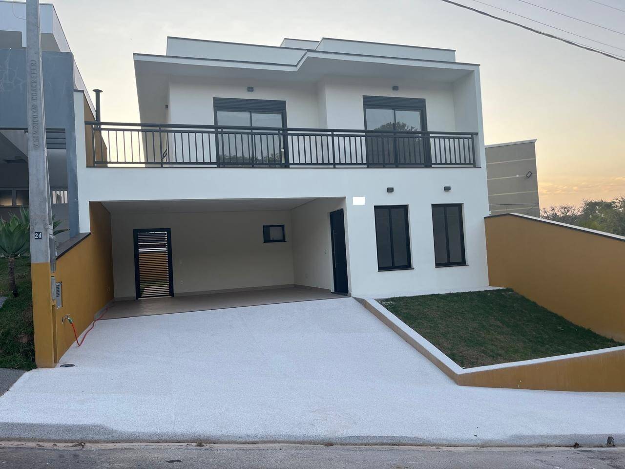 #1590 - Casa em condomínio para Venda em Jundiaí - SP