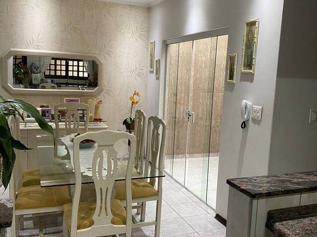 #1216 - Casa para Venda em Jundiaí - SP