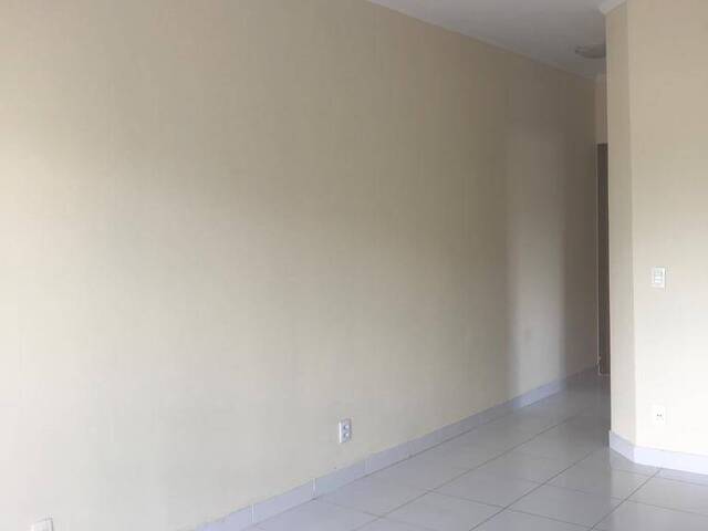 #1377 - Apartamento para Venda em Jundiaí - SP - 2