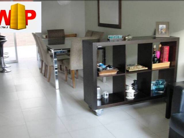 #1520 - Casa em condomínio para Venda em Jundiaí - SP - 2