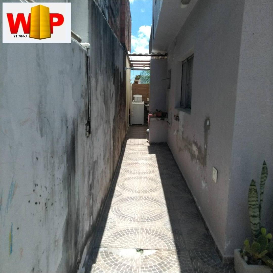 Casa à venda com 5 quartos, 147m² - Foto 18