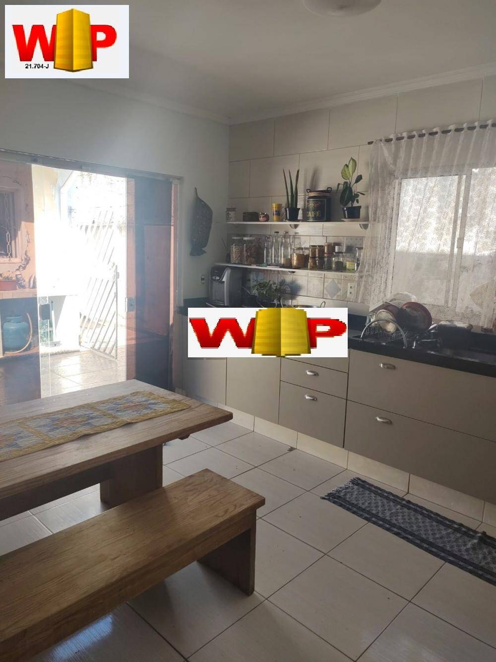 Casa à venda com 5 quartos, 147m² - Foto 25